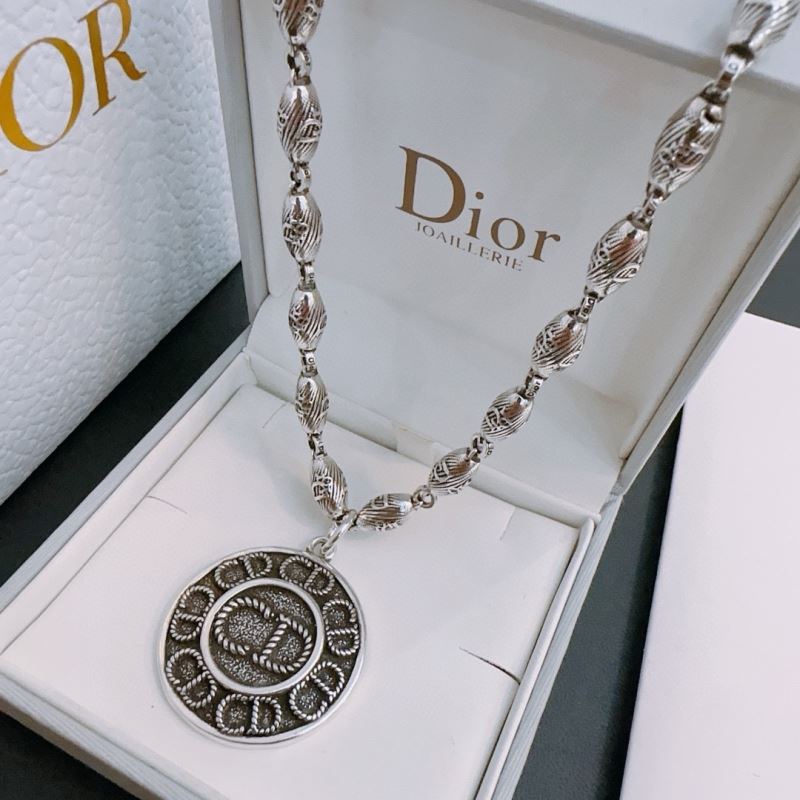 Christian Dior Necklaces